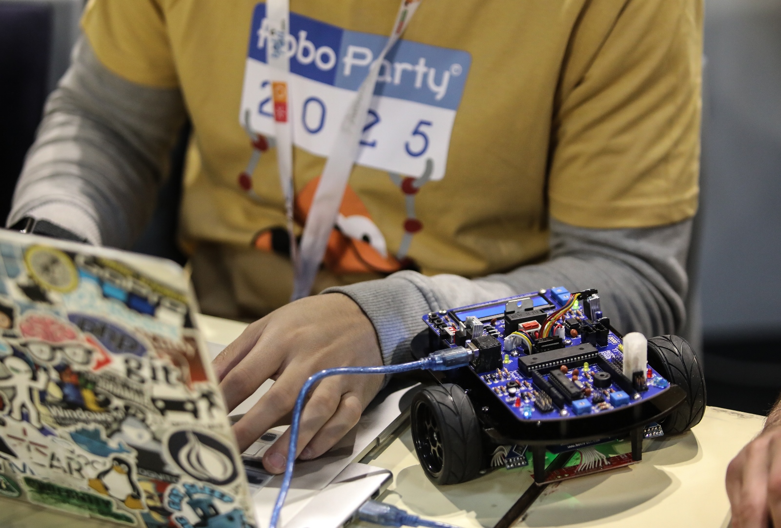 Thumbnail da galeria Roboparty